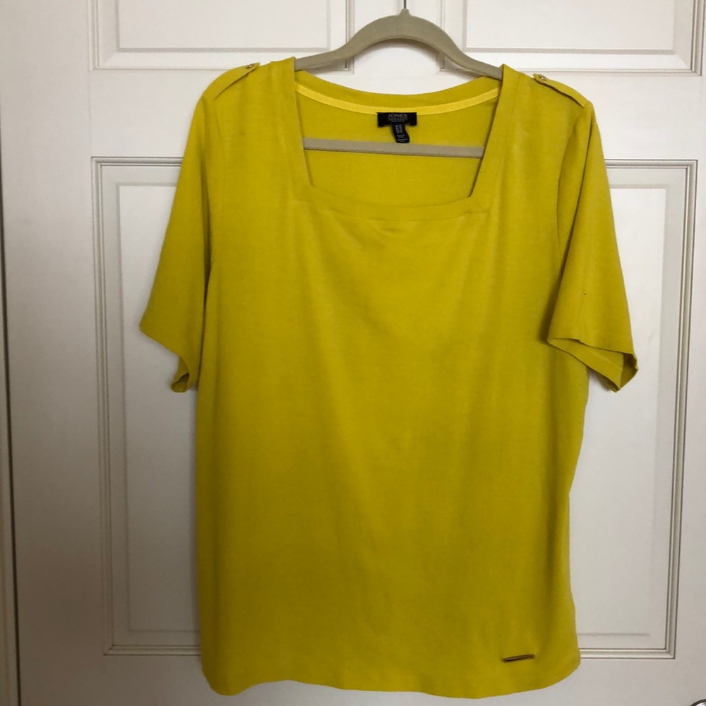 Jones New Your Signature lime T-shirt square neck size 1X